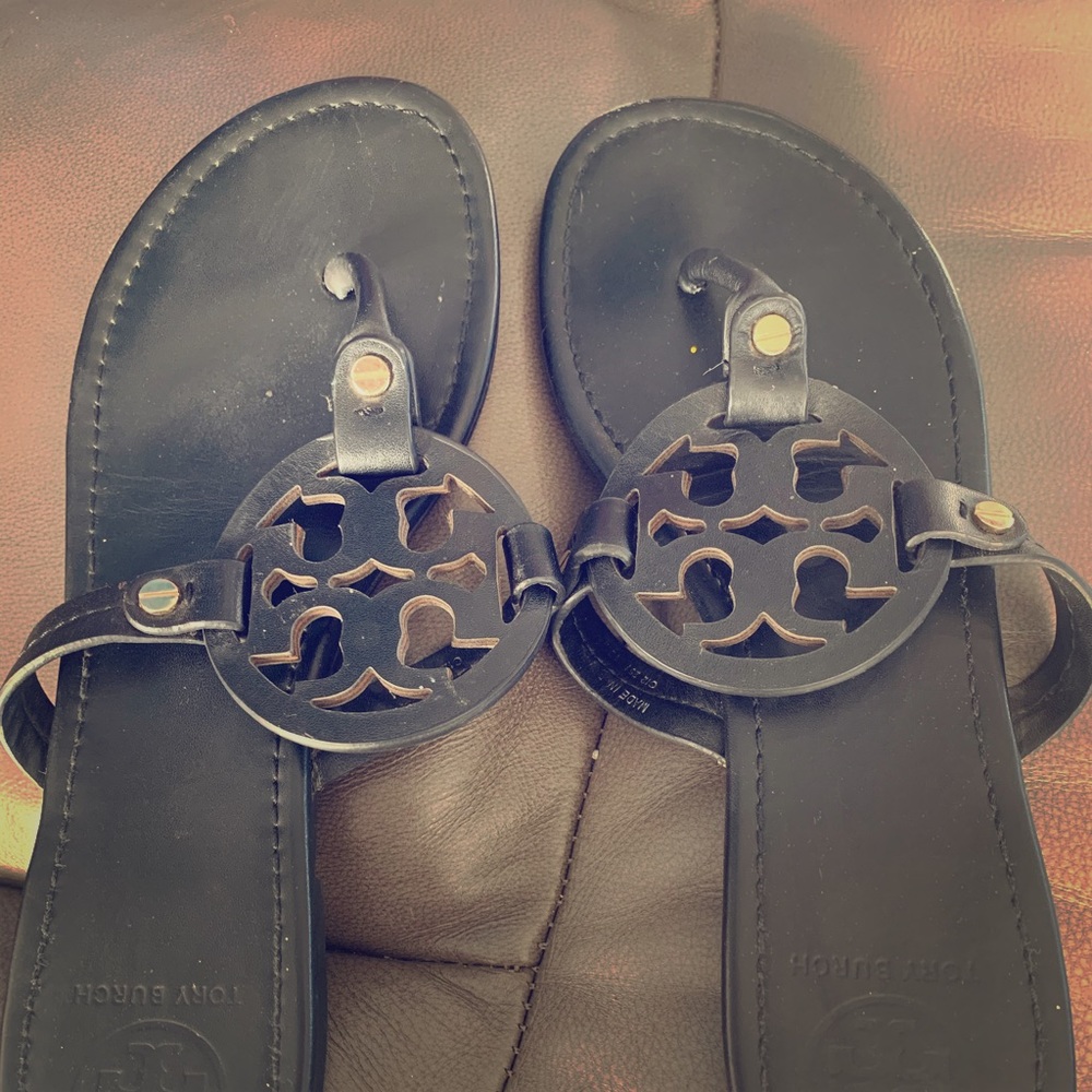 Black size 10 Tory Burch Miller logo sandals